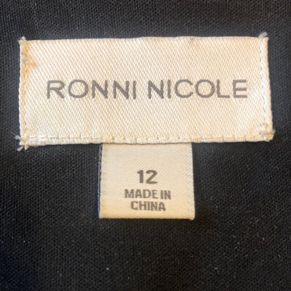 Cute patterned mini dress - Picture 3 of 3